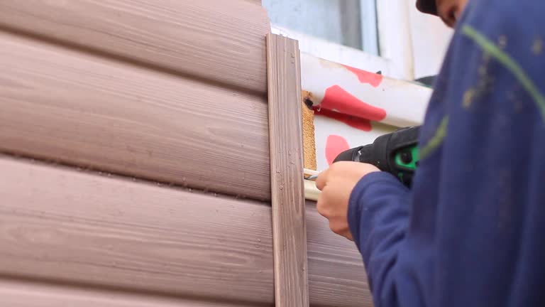 Affordable siding repair and maintenance services in Helena Valley Northeast, MT